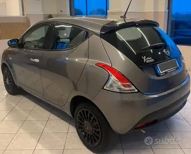 Lancia Ypsilon 2023 photo 5