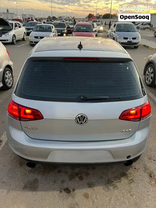 Volkswagen Golf Gti 2017 photo 2