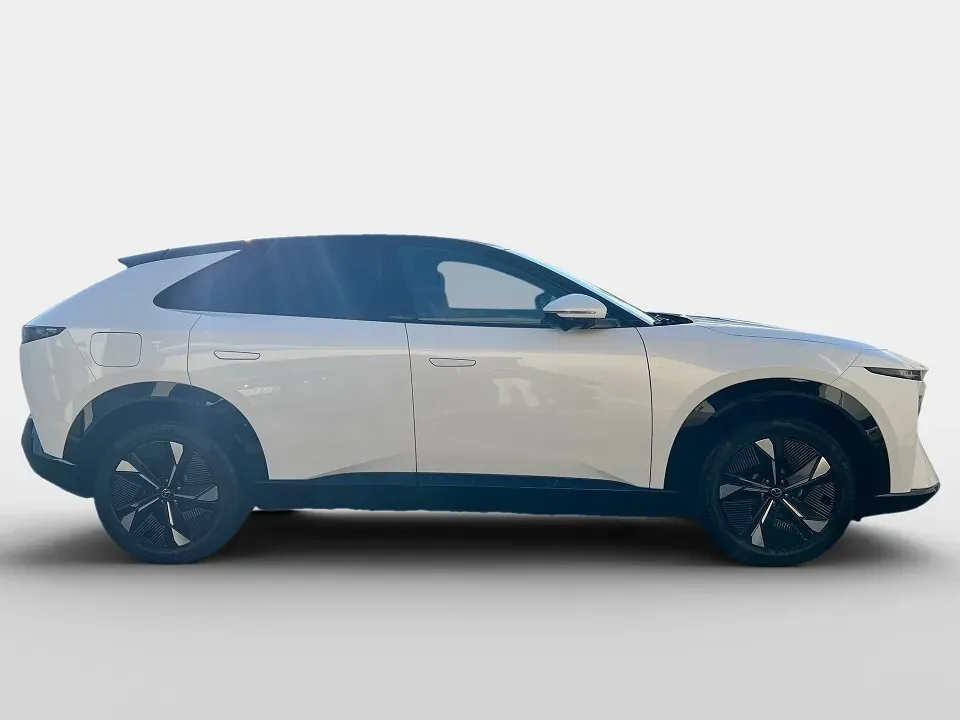 Mazda Cx-6E 2026 photo 3