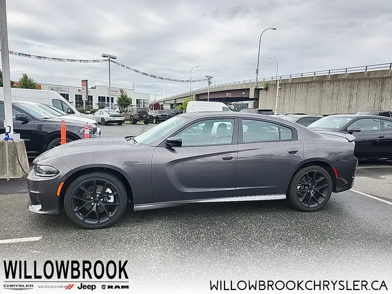Dodge Charger 2023 photo 3