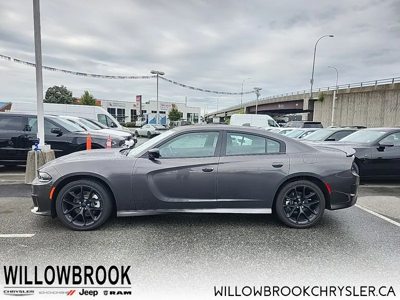 Dodge Charger 2023 photo 2