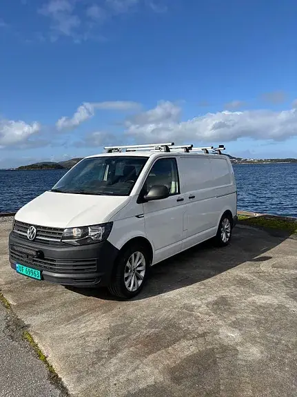 Volkswagen Transporter 2016 photo 2