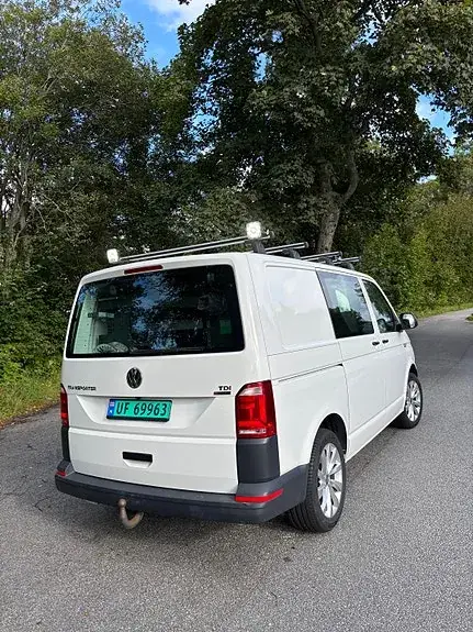 Volkswagen Transporter 2016 photo 4