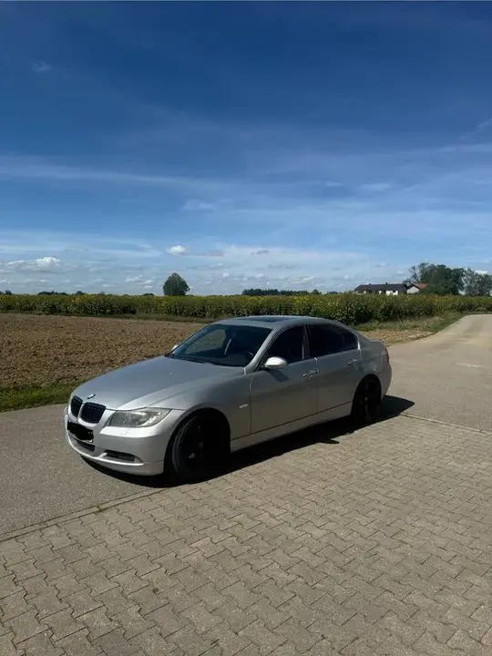 BMW 325I