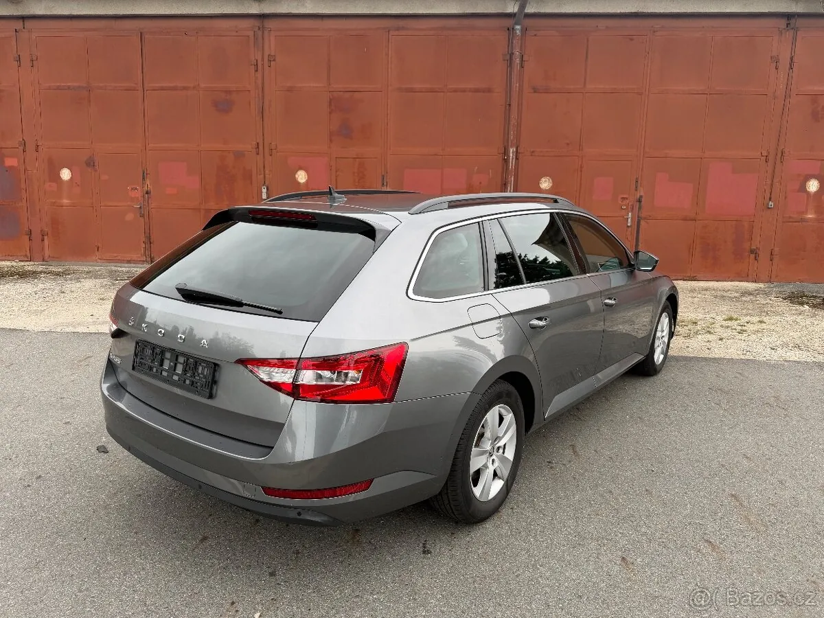 Skoda Superb Iii 2022 photo 4