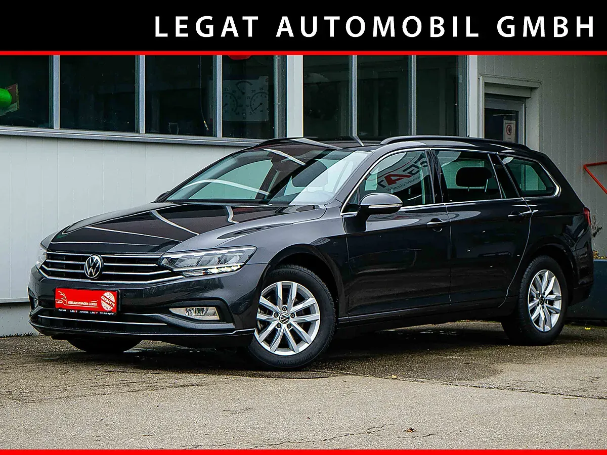 Volkswagen Passat 2023 photo 2