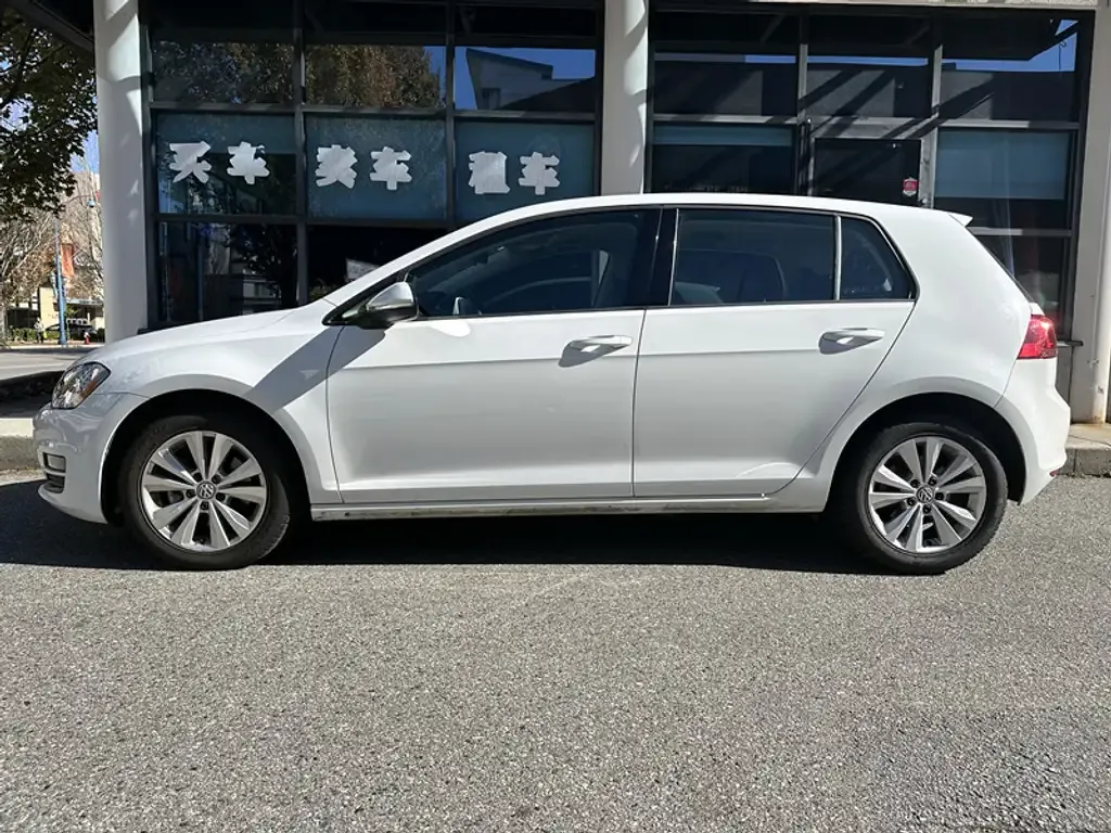 Volkswagen Golf 2016 photo 4