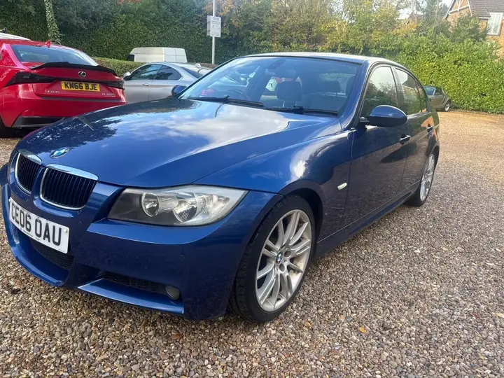 BMW 3 Series 2006 photo 2