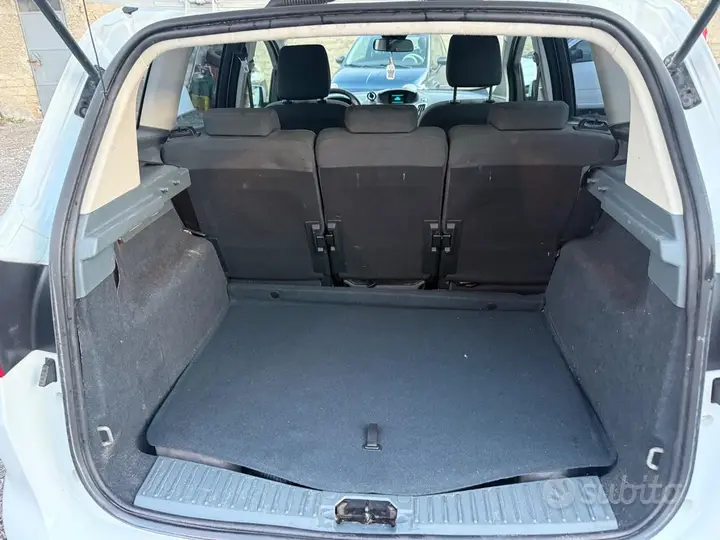 Ford C-Max 2014 photo 5