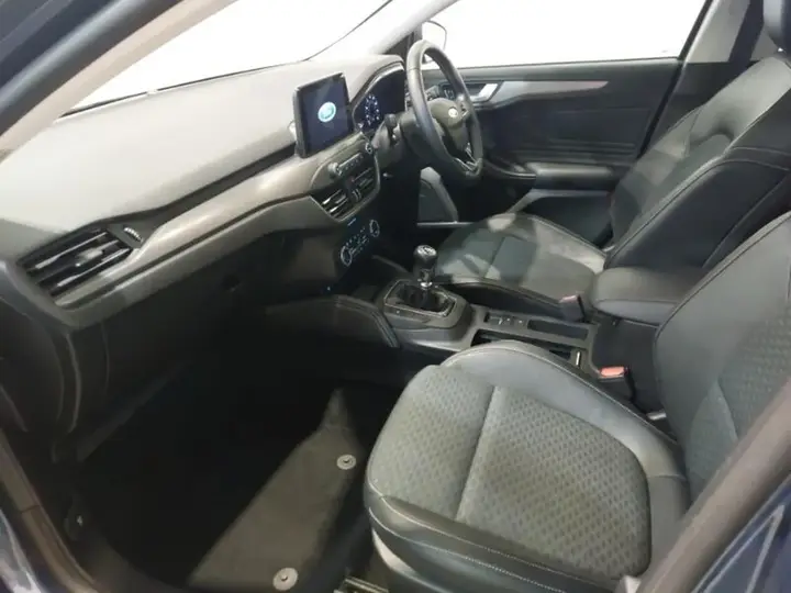 Ford Focus 2019 photo 5