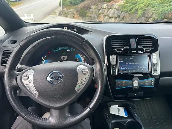 Nissan Leaf 2016 photo 4