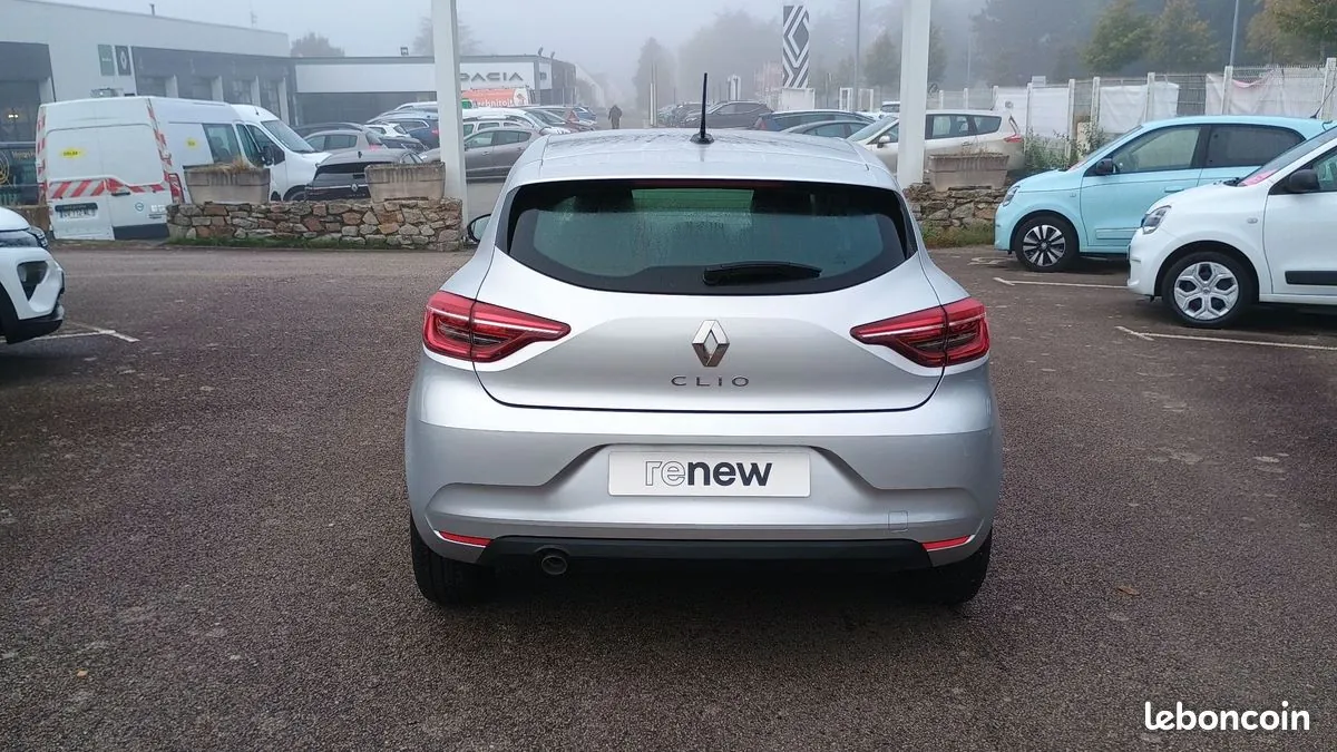 Renault Clio 2023 photo 4