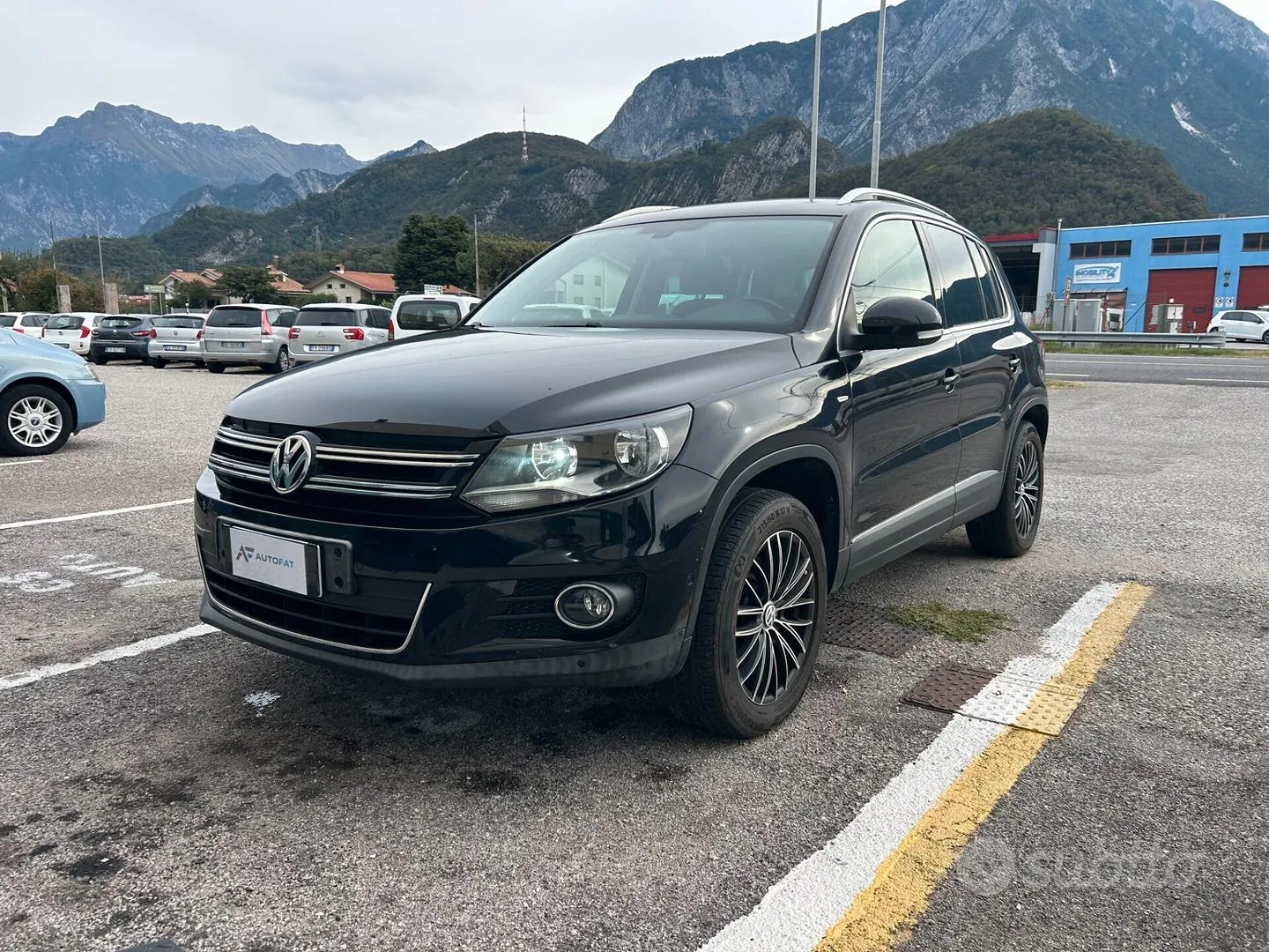 Volkswagen Tiguan 2011 photo 2