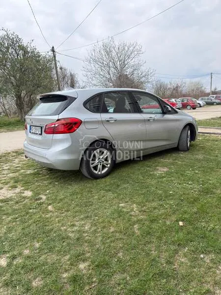 BMW 216 2016 photo 3