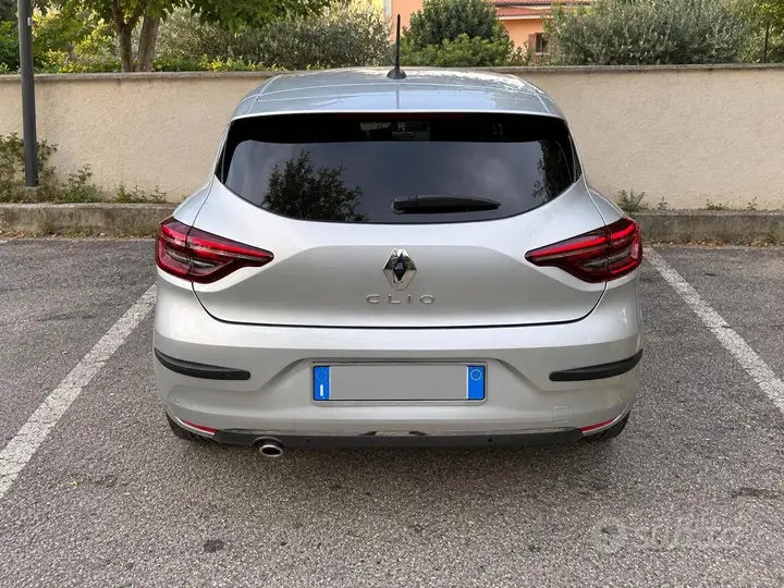 Renault Clio 2021 photo 4