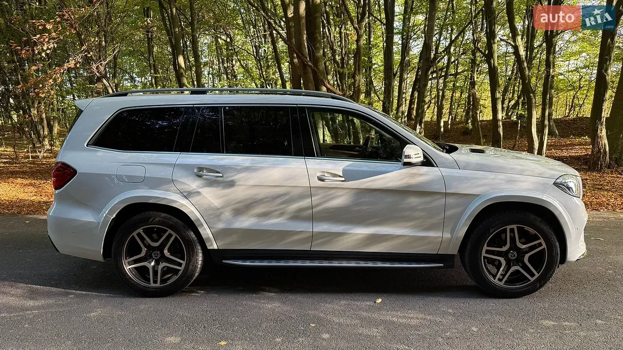 Mercedes-Benz Gls-Class 2017 photo 3