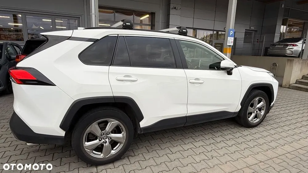Toyota Rav4 2020 photo 3
