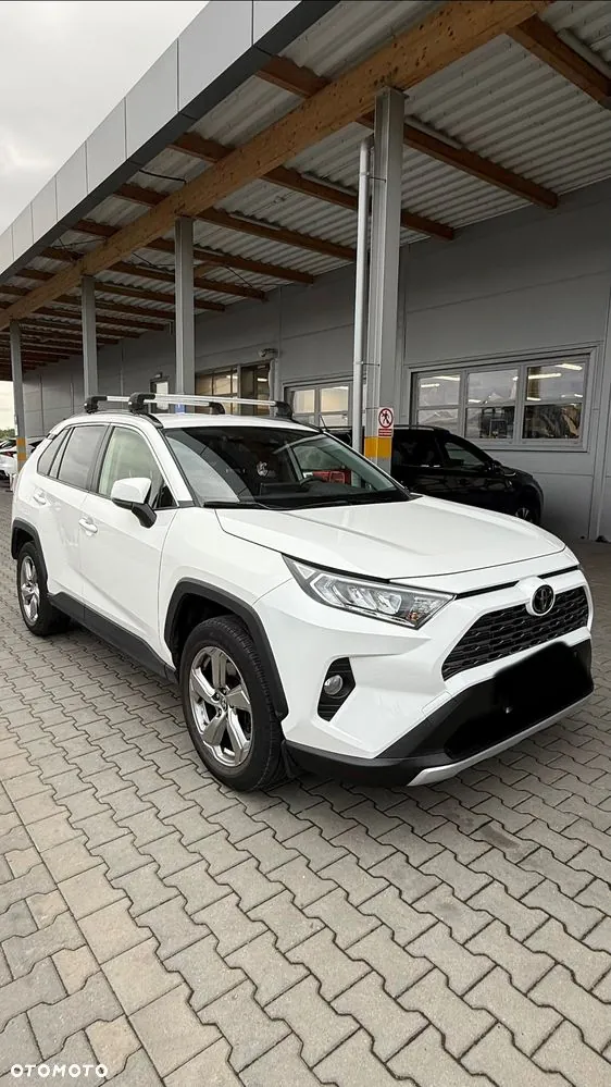 Toyota Rav4 2020 photo 2