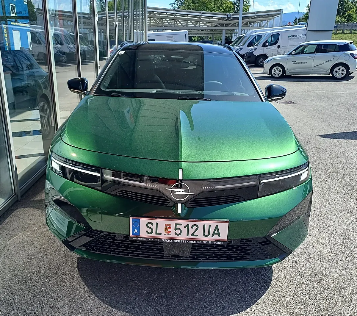 Opel Astra 2026 photo 2