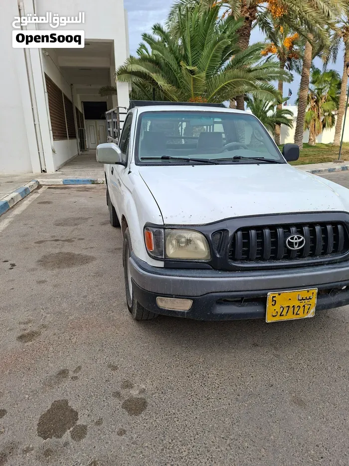 Toyota Tacoma 2002 photo 2