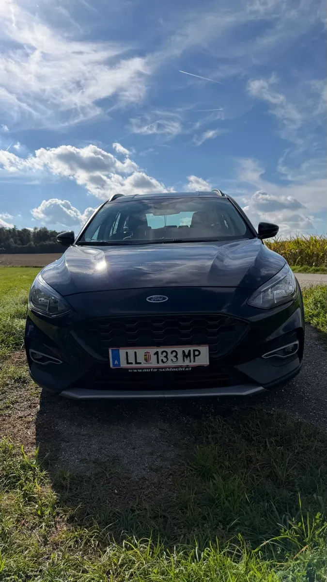 Ford Focus 2020 photo 3