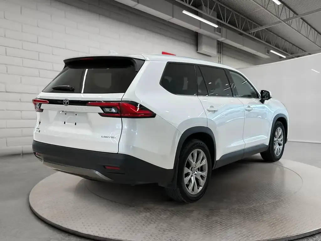 Toyota Grand Highlander 2024 photo 5