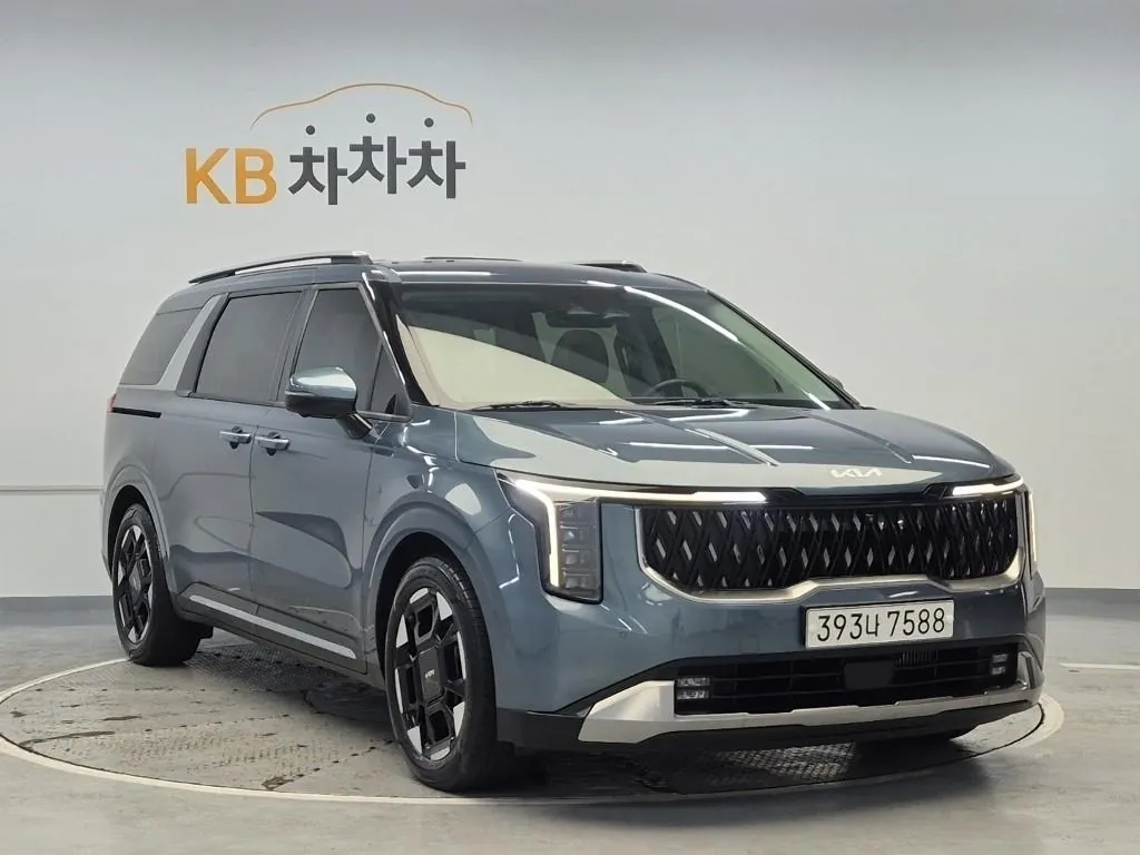Kia Carnival 2024 photo 4