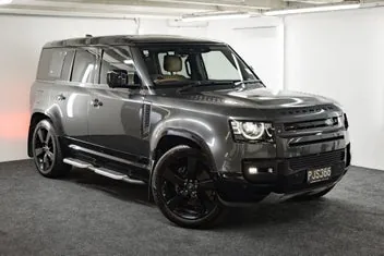 Land Rover Defender 2022 photo 2