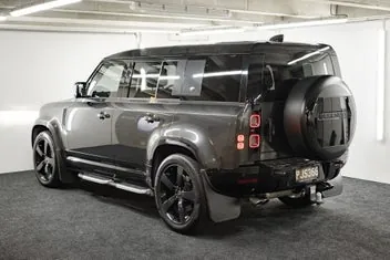 Land Rover Defender 2022 photo 4