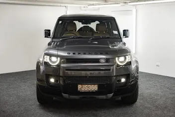 Land Rover Defender 2022 photo 3