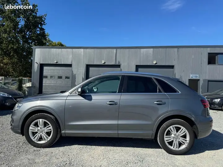 Audi Q3 2013 photo 5