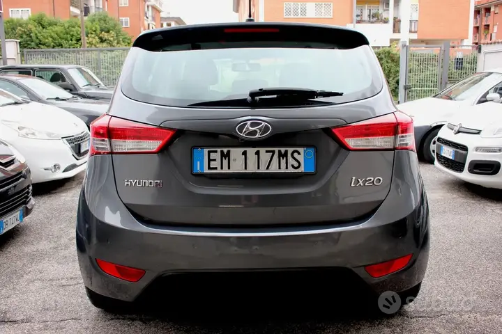 Hyundai Ix20 2012 photo 5