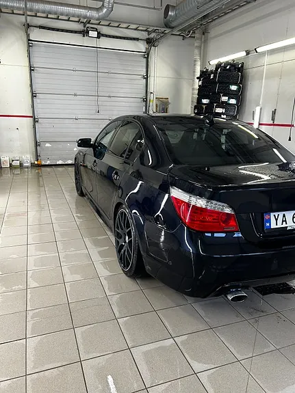 BMW 520D 2009 photo 4
