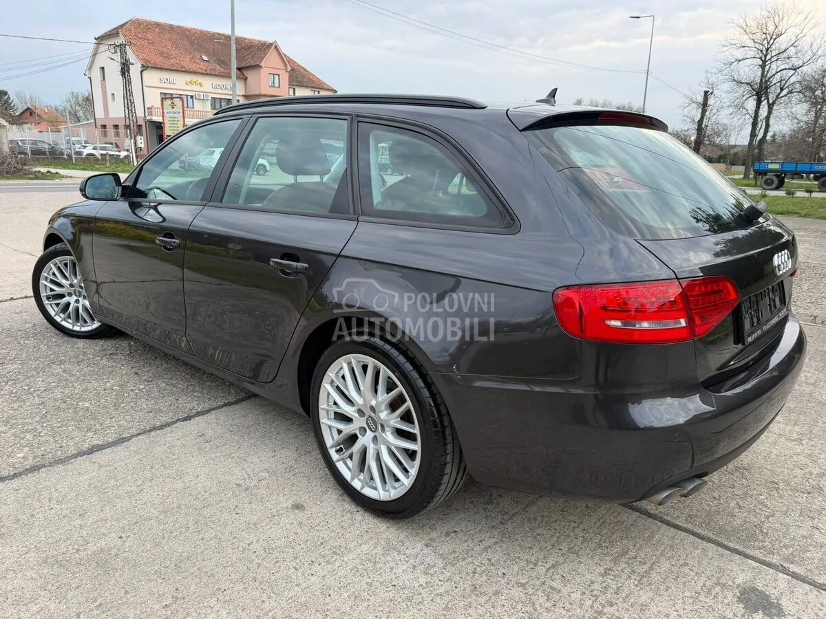Audi A4 2011 photo 3