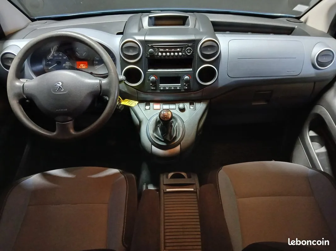 Peugeot Partner Tepee 2012 photo 5
