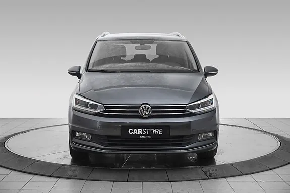 Volkswagen Touran 2017 photo 5