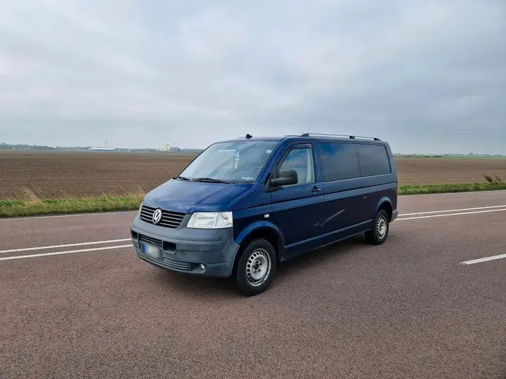 Volkswagen T5 Caravelle