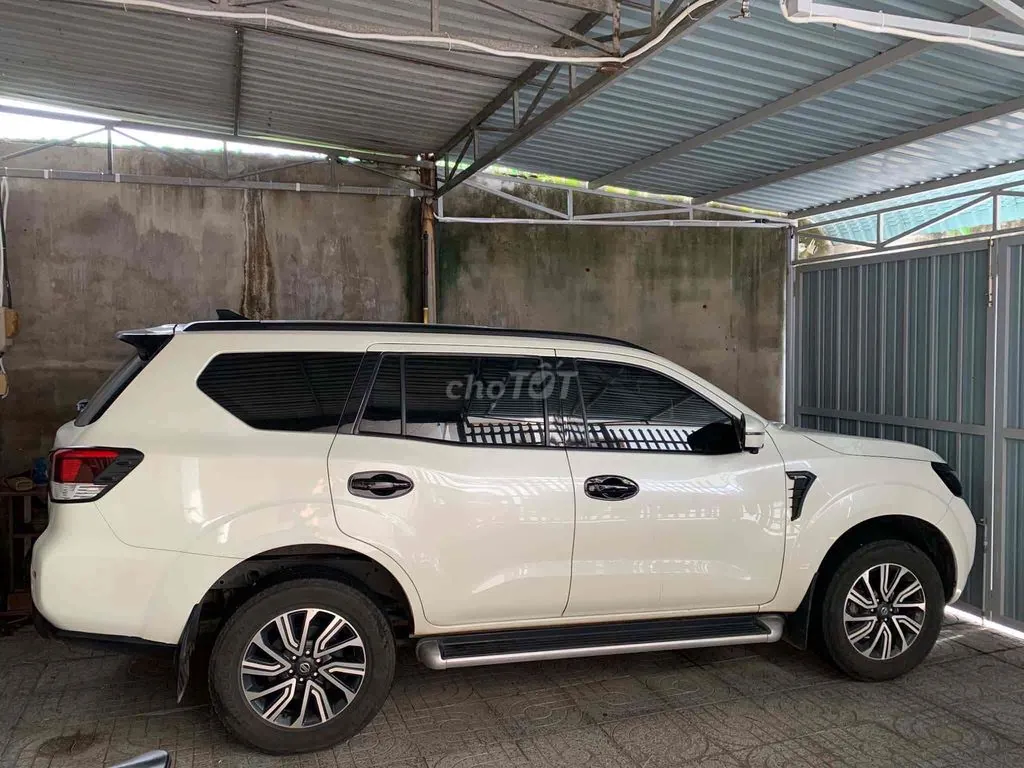 Nissan Terra