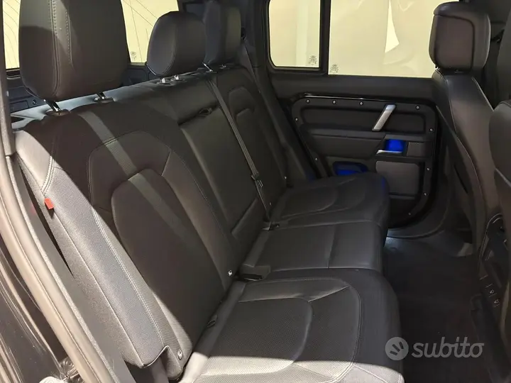 Land Rover Defender 2024 photo 5