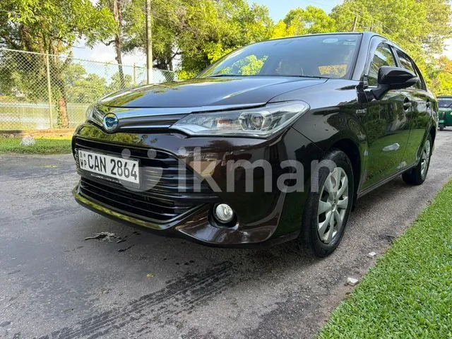Toyota Axio 2015 photo 2