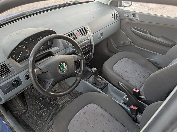 Skoda Fabia 2004 photo 5