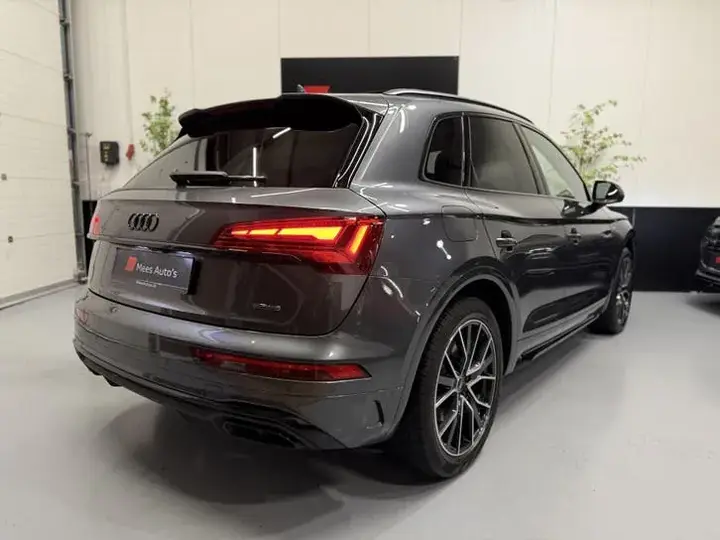 Audi Q5 2023 photo 3
