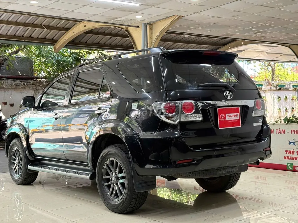 Toyota Fortuner 2015 photo 5