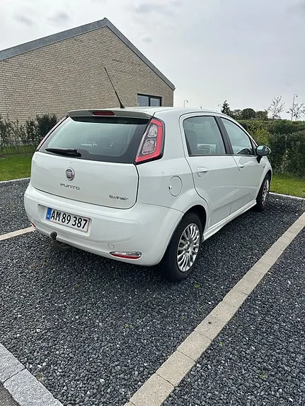 Fiat Punto 2014 photo 2