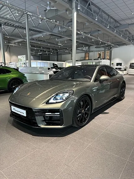 Porsche Panamera 2025 photo 2