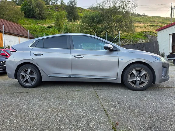 Hyundai Ioniq 2020 photo 5