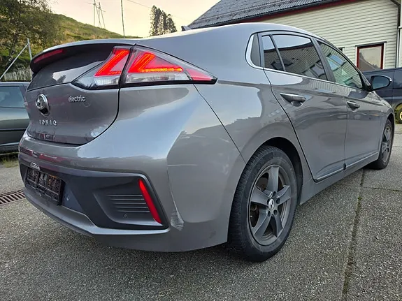 Hyundai Ioniq 2020 photo 4