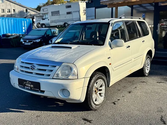 Suzuki Grand Vitara 2004 photo 4