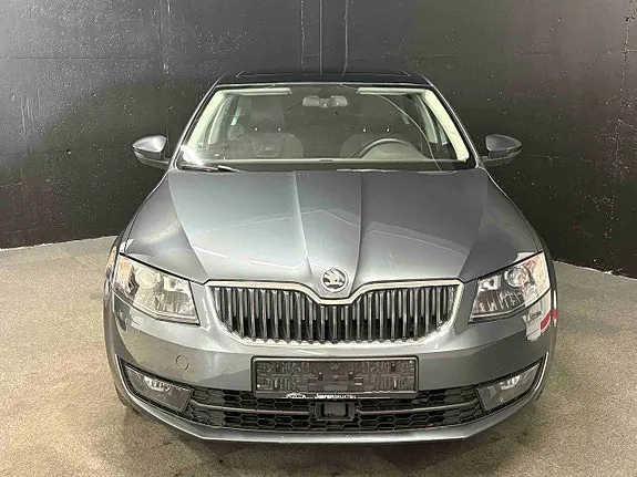 Skoda Octavia 2016 photo 3
