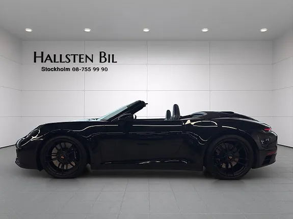 Porsche 911 Carrera 4 Gts